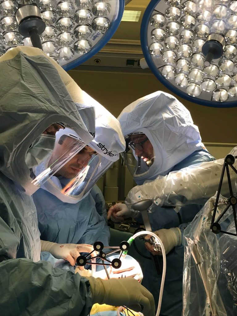 Robotik Kalça Cerrahisi Hangi Hastanelerde Yapılıyor?