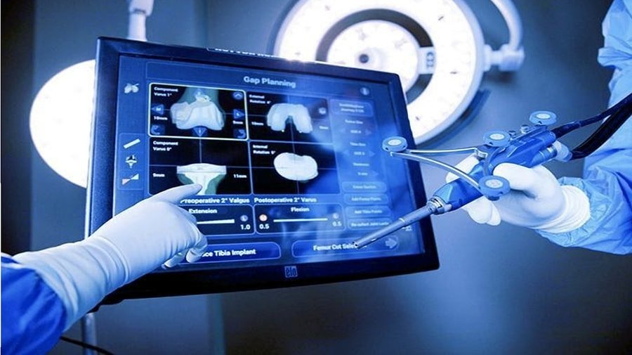 Daha Hızlı İyileşme, Daha Doğal His: Robotik Diz Protezinin Avantajları